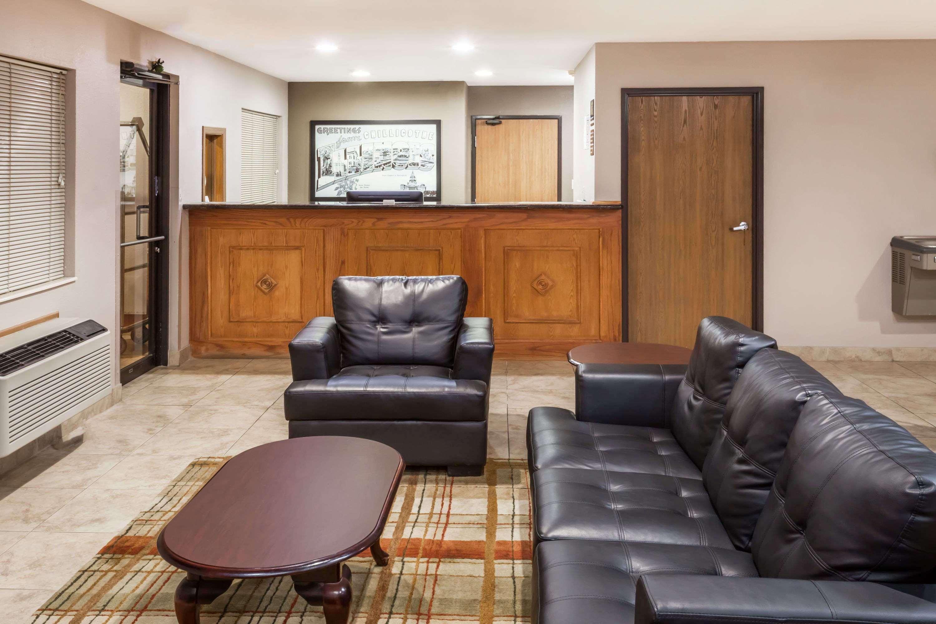 Econo Lodge Chillicothe Buitenkant foto