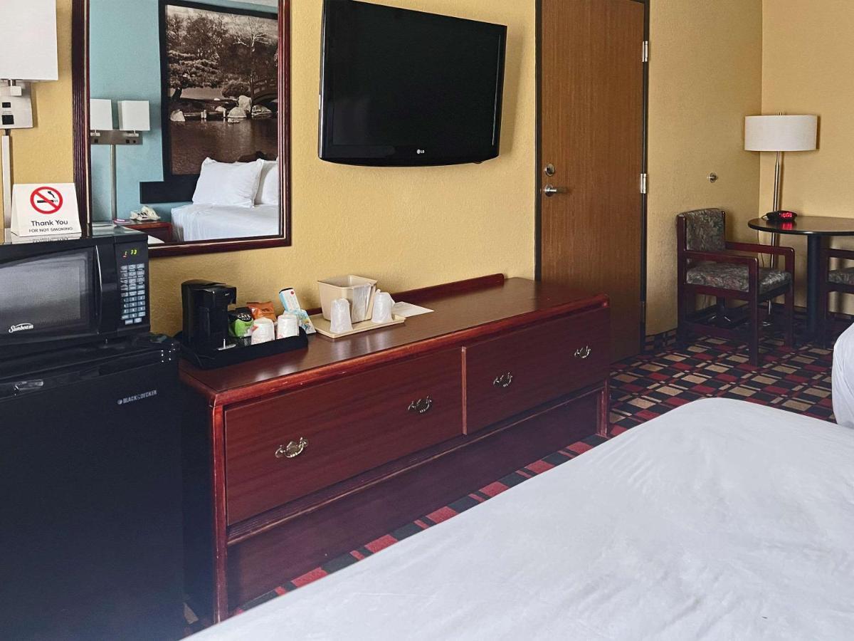 Econo Lodge Chillicothe Buitenkant foto